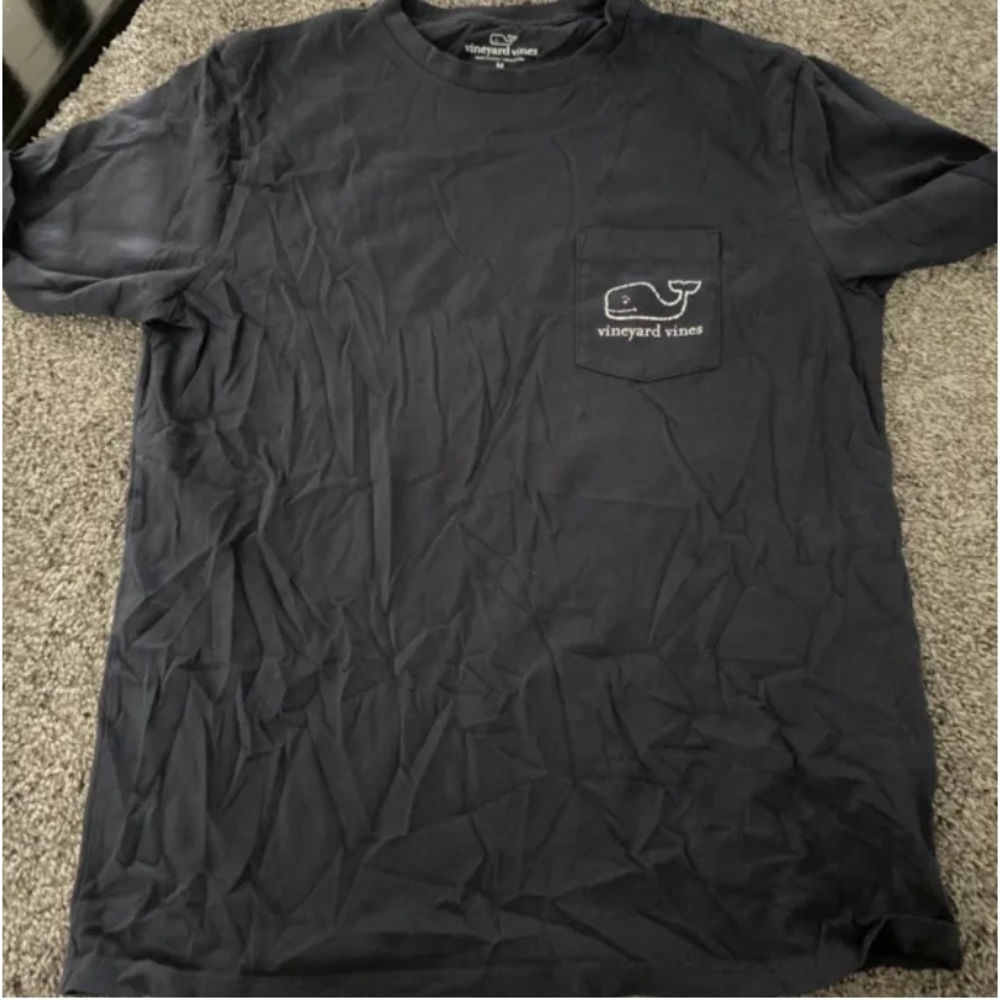 Brand New Vineyard Vines T-Shirt without tag